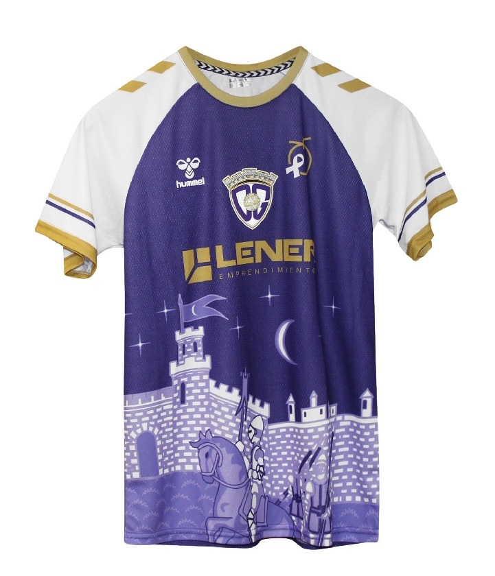 CD Guadalajara home jersey - adults-S Lilla